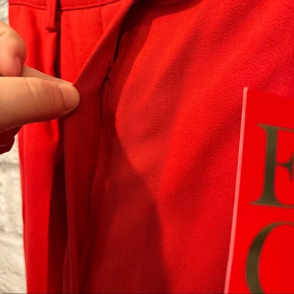 NWT Vintage Escada Women’s Euro 36 Bright Red Wool Blend Pleated Trousers - Picture 6 of 15